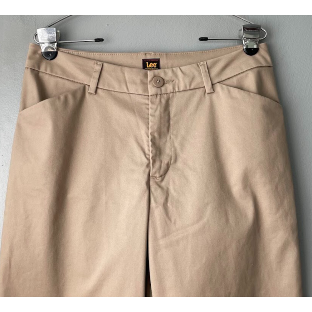 LEE Pants Size 10 Medium Wrinkle Free Tan Khaki Chinos Office Career Neutral - Picture 4 of 12